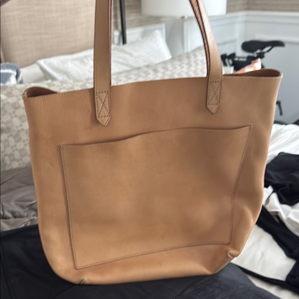 Madewell Tan Leather Tote Bag Timeless Design